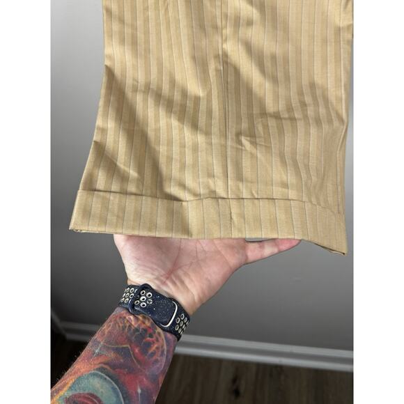 Valentino Ferrel Superior 150’s Beige Pinstripe Suit Jacket 48L / Pants 43L - Picture 10 of 12